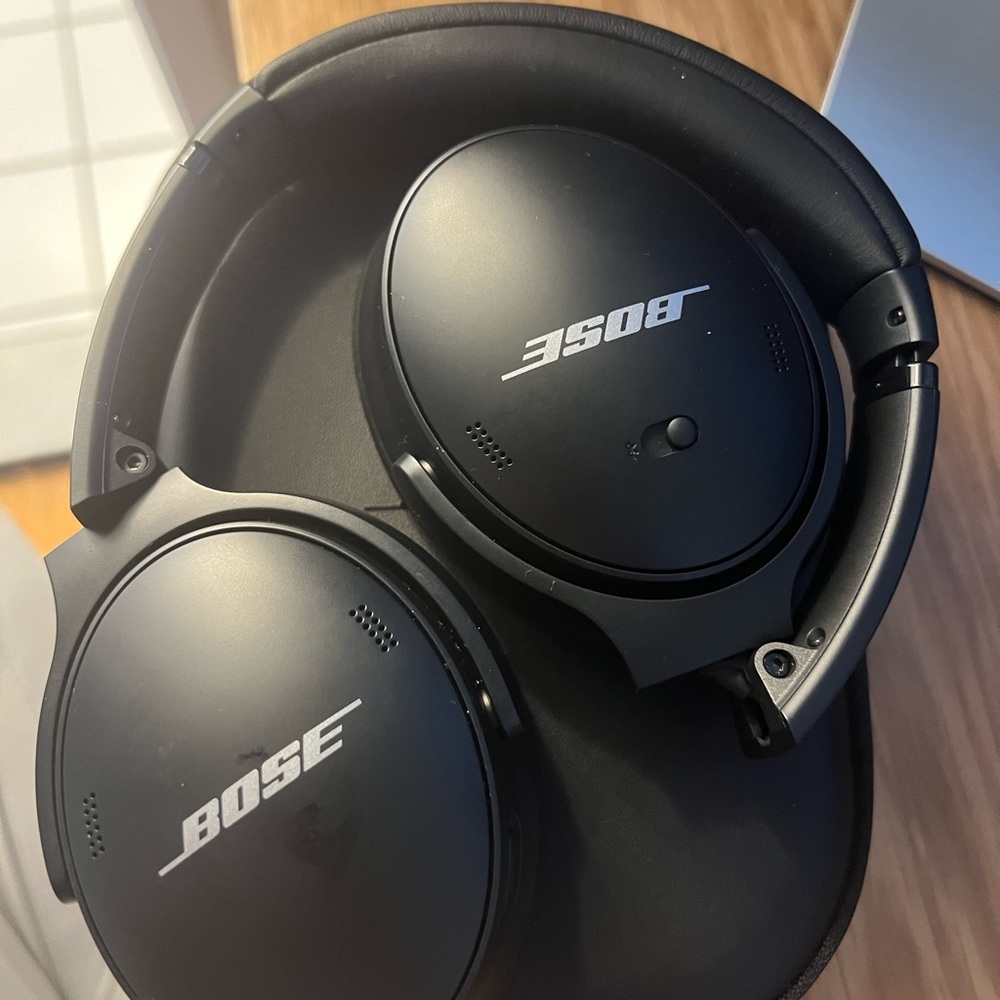 Bose QueitComfort Headphones